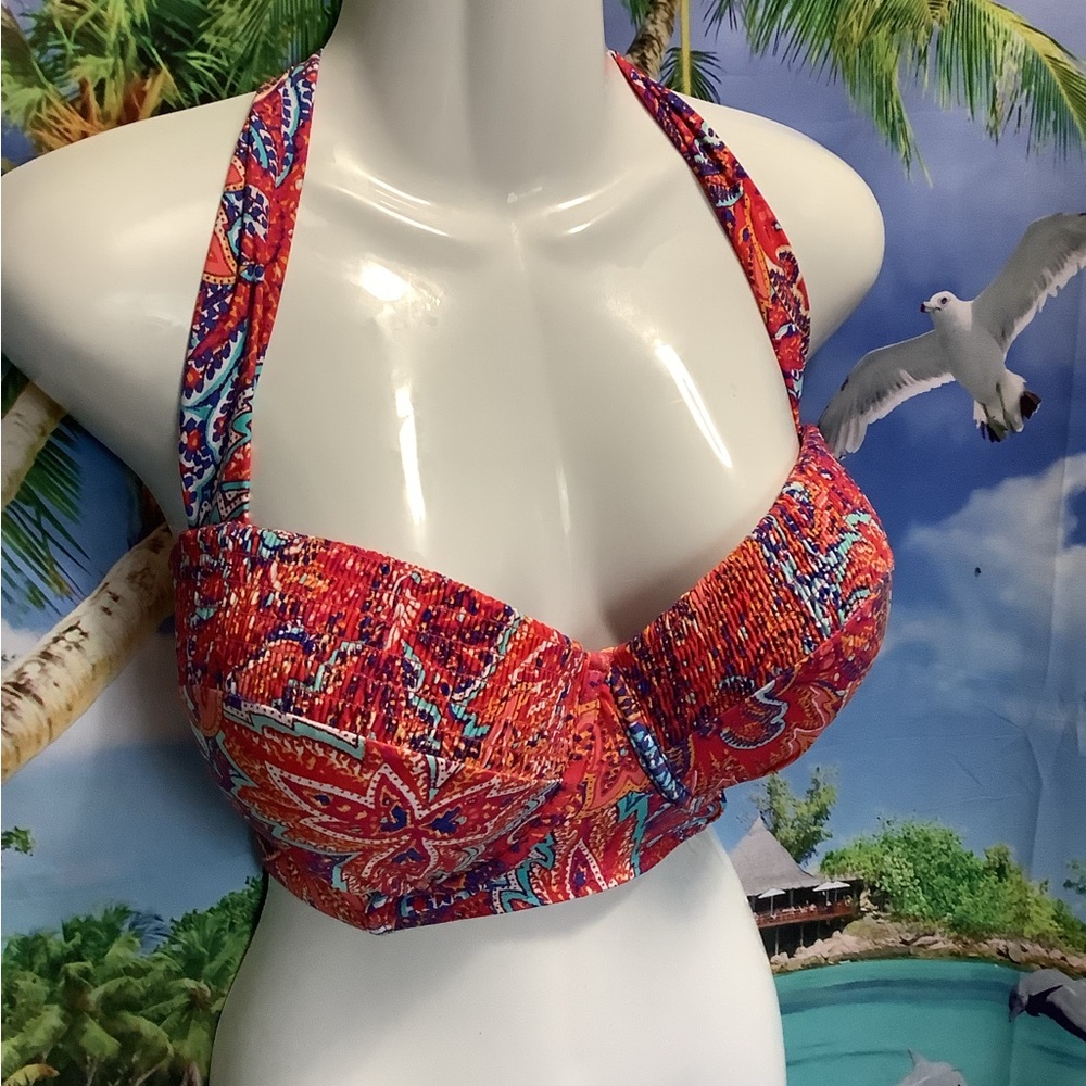 Sunsets bikini curve  top red blue turquoise size 18, large CD cup…nice …color